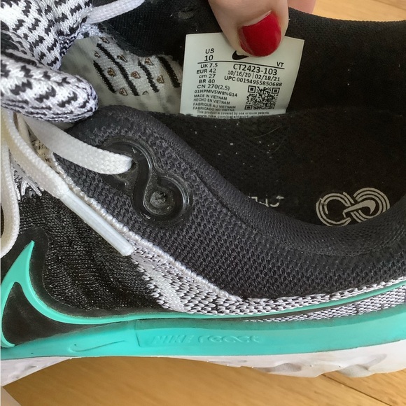 Nike flyknit infinity run sneakers - Picture 5 of 6